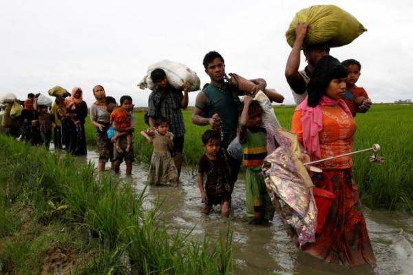 Memorandum of understanding (MoU) yang ditandatangani di Yangon menyerukan agar mengembalikan sebagian dari 700.000 Rohingya yang sekarang tinggal di seberang perbatasan