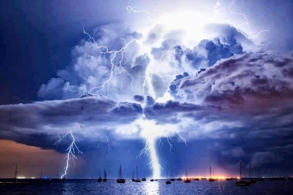 Badai tersebut mengakibatkan kerusakan parah di wilayah semenanjung Baja California, Meksiko.