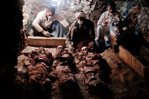 Makam yang terletak di Luxor Selatan itu diketahui milik seorang pengrajin emas kerajaan pada masa Firaun