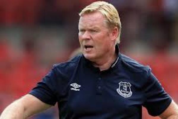 Ronald Koeman tak kuasa meluapkan kebahagiaannya usai ditunjuk sebagai pelatih baru Barcelona