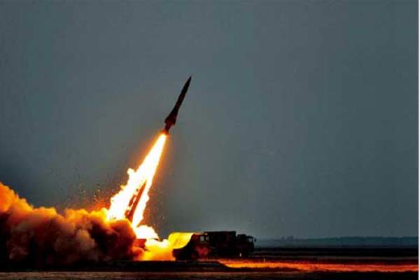 Peluncuran rudal baru datang lebih dari tiga bulan setelah Pyongyang menyatakan diakhirinya moratorium atas uji coba misilnya.