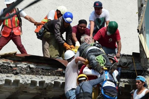 Berdasarkan laporan terakhir dari Menteri Dalam Negeri Meksiko, Miguel Angel Osorio Chong, korban tewas saat ini berjumlah 248 orang.