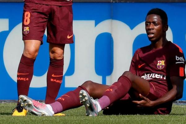 Raksasa Katalan, Barcelona mengumumkan, Ousmane Dembele akan absen hingga sebulan setelah mengalami cedera hamstring usai menjamu Lyon, Kamis (14/03).