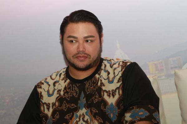 Host musik yang juga perancang busana, Ivan Gunawan sangat bangga bisa dipercaya merancang busana batik untuk ikon kampanye Taiwan Excellence