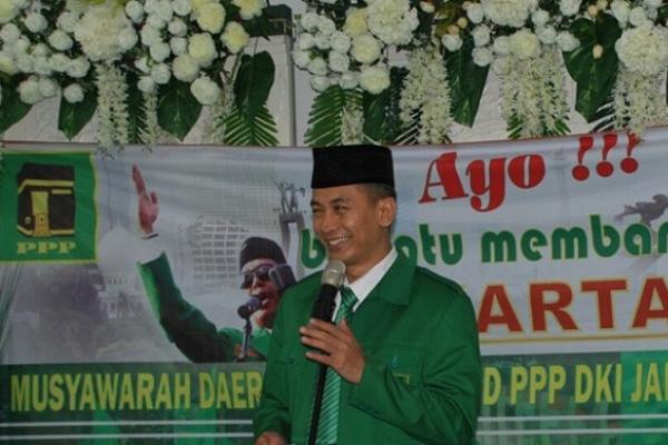 Dalam rangka membidik para pemilih generasi milenial, Partai Persatuan Pembangunan (PPP) mendorong seluruh kader melek dengan media sosial (Medsos).