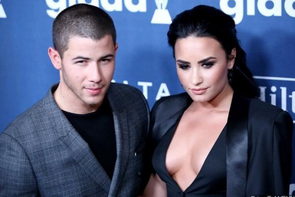 Lagu berdurasi empat menit sepuluh detik tersebut konon untuk sahabat Demi, Nick Jonas.