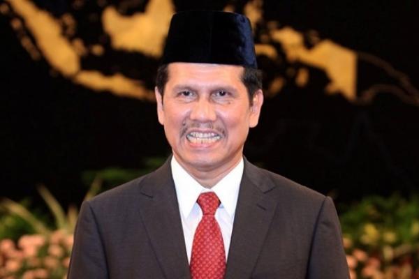 Menteri Pendayagunaan Aparatur Negara dan Reformasi Birokrasi (Menpan RB) Asman Abnur dikabarkan akan dicopot dari kabinet pemerintahan Presiden Jokowi.