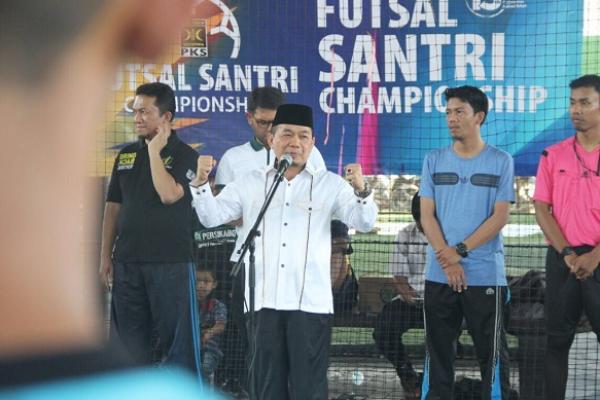 Fraksi PKS DPR RI menggelar turnamen futsal antar pesantren dalam rangka memperingati milad ke-13 dan Hari Santri Nasional yang jatuh tanggal 22 Oktober.