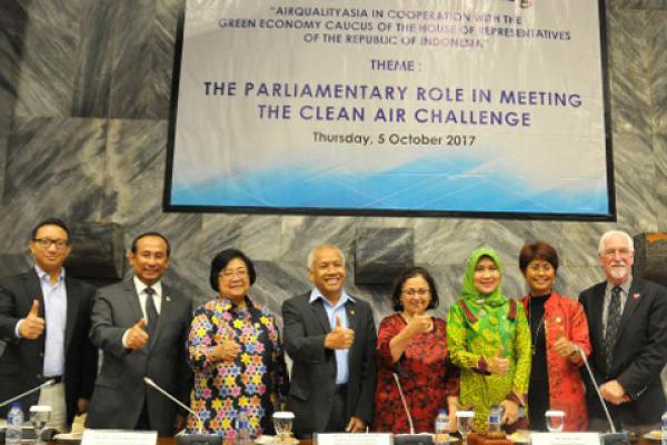 Wakil Ketua DPR RI Agus Hermanto menegaskan perlu adanya kepastian regulasi terkait pengembangan Energi Baru Terbarukan (EBT) untuk menggantikan energi fosil yang mendominasi kebutuhan energi di Indonesia.