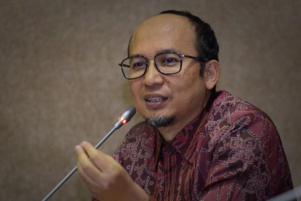 Anggota Komisi XI DPR RI Ecky Awal Mucharam menyatakan penolakannya terhadap pengusulan Kawasan Ekonomi Khusus (KEK) di daerah Bekasi, Karawang, Purwakarta termasuk wilayah proyek Meikarta.