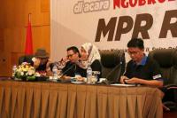 Netizens Bacerita Rame-Rame Deng MPR di Manado