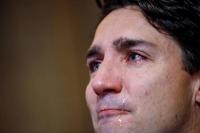 Justin Trudeau Menangis Saat Kenang Gord Downie