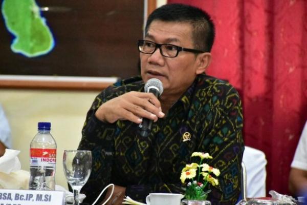 kunjungan Tim DPR ke daerah ini ingin melihat perkembangan sampai sejauh mana pembangunan Kepulauan Talaud yang merupakan suatu wilayah yang memiliki karakteristik berbeda.