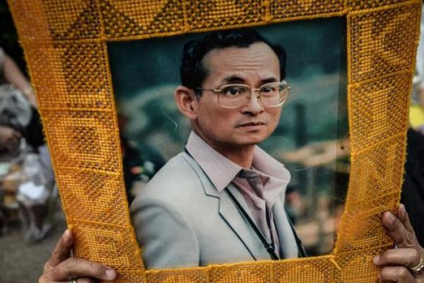 Sebuah pemakaman yang mewah akan digelar oleh kerajaan untuk menghormati sosok Raja Bhumibol Adulyadej