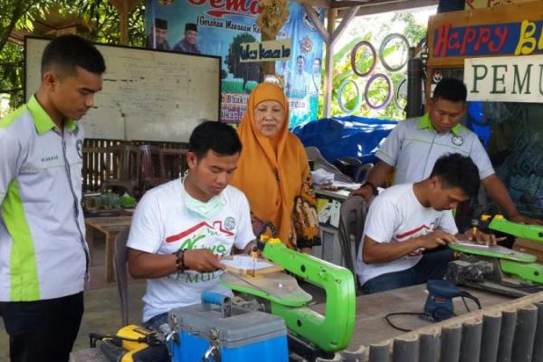 Partisipasi pemuda dalam setiap aktivitas pembangunan di desa perlu terus ditingkatkan.