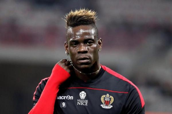 Pengadilan disipliner Serie A bakal bakal menyelidiki lebih jauh untuk mengidentifikasi siapa sebenarnya pendukung Lazio yang menghina Balotelli