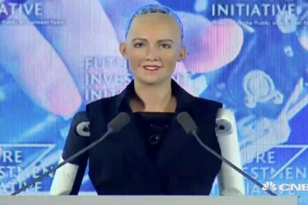 Tak hanya itu negara penghasil minyak itu membuatkan robot mirip manusia tersebut sebuah acara konferensi yang dihadiri pejabat tinggi negara Arab.