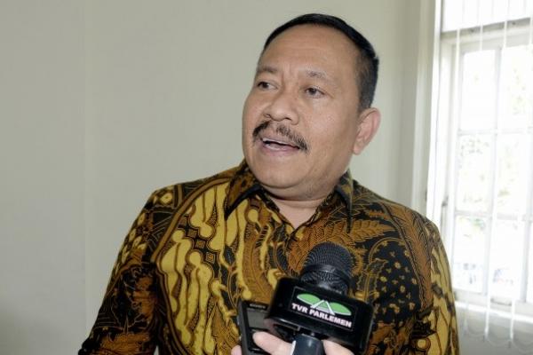 Anggota Badan Urusan Rumah Tangga (BURT) DPR Sartono Hutomo menilai, masukan-masukan yang datang dari sejumlah nara sumber baik tokoh masyarakat maupun akademisi terhadap Renstra DPR RI 2015-2019, sangat baik.