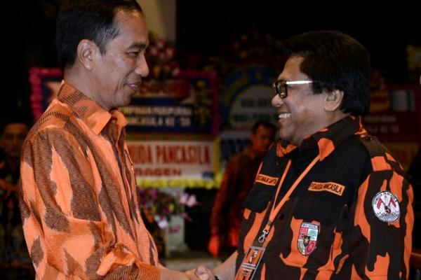Bertepatan dengan Hari Sumpah Pemuda 28 Oktober, Presiden Jokowi dan Wakil Ketua MPR Oesman Sapta Odang, menghadiri acara HUT Pemuda Pancasila ke-58.