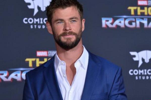 Film garapan Marvels itu kembali mepercayakan Chris Hemsworth sebagai pemeran Thor dan Tom Hiddleston sebagai Luki.