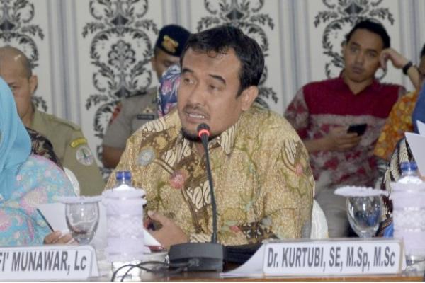 Anggota Komisi VII DPR RI Rofi Munawar mendorong Pemerintah Provinsi Gorontalo untuk segera menyelesaikan Rencana Umum Energi Daerah (RUED). Menurutnya, hal ini penting dilakukan untuk mendorong penggunaan energi baru dan terbarukan (EBT) di Gorontalo.