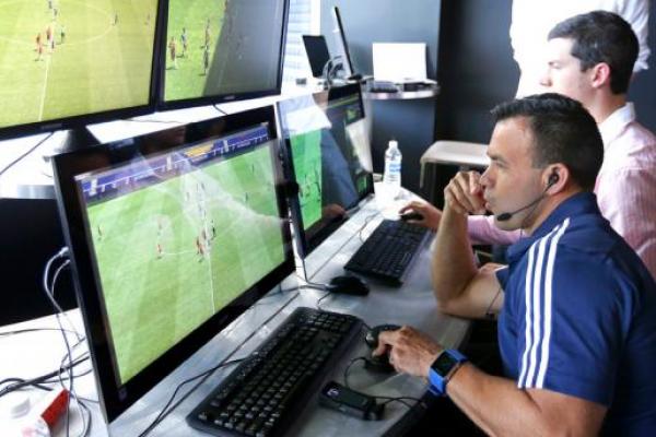 Teknologi Video Asisten Wasit (VAR) akan diterapkan dalam pertandingan persahabatan antara Inggris melawan Italia bulan ini.
