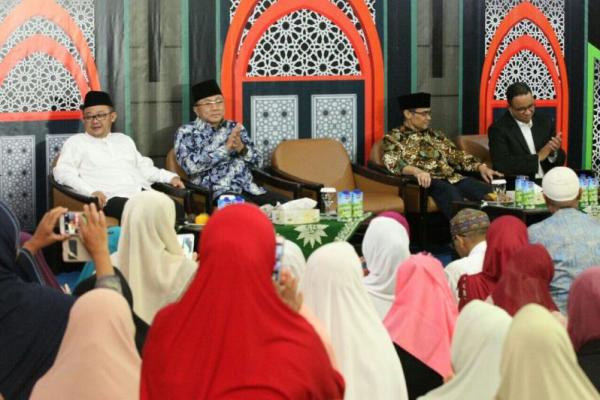 Sila Persatuan Indonesia kata Zulkifli Hasan, bermakna tak ada lagi ketimpangan Jawa dan luar Jawa. Semua warga negara merasakan hadirnya negara