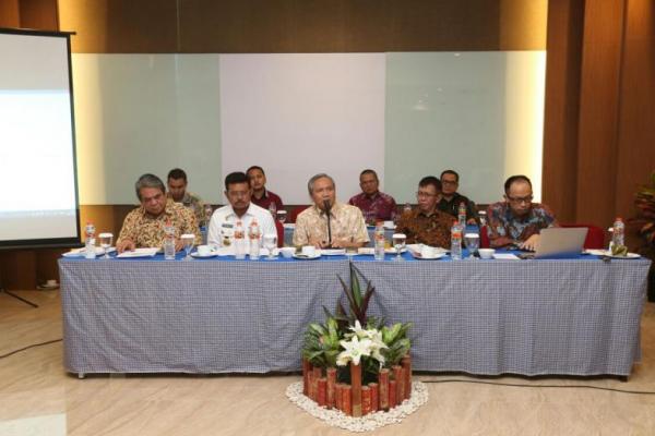 Menurut Bambang Sadono, semua fraksi dan kelompok DPD di MPR sudah menyepakati tentang perlunya reformulasi sistem perencanaan pembangunan nasional model GBHN