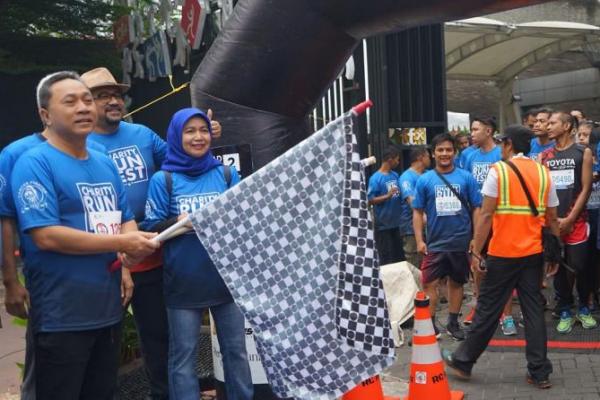 Tahun ini Charity Run Fest ditujukan sebagai kampanye pencegahan kanker di Indonesia dengan tema Berlari untuk Berderma