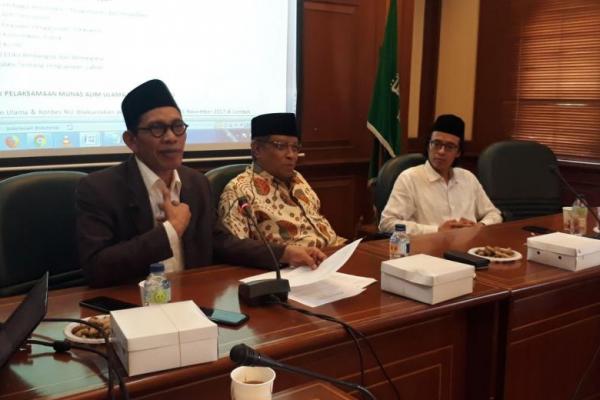 Salah satu pembahasan dalam Munas Alim Ulama dan Konbes NU ialah masalah investasi dana haji.