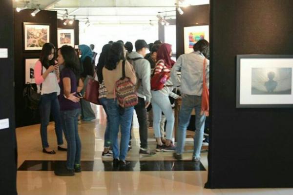 Tak hanya pameran, acara ini juga akan disi oleh Seminar Fotografi dengan tema