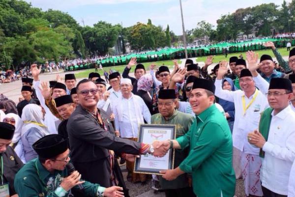 Adanya tuduhan kepada tiga ormas Islam yaitu Majelis Ulama Indonesia, NU dan Muhammadiyah yang menerima suap agar tidak berkomentar soal Uighur
