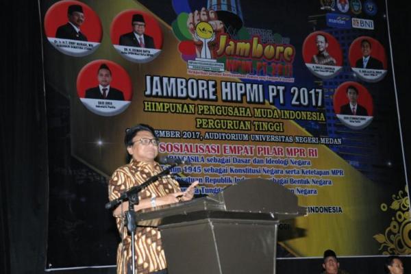 Wakil Ketua MPR RI dan Ketua DPD RI Oesman Sapta mengungkapkan bahwa bangsa Indonesia terutama para pemuda harus waspada, sebab banyak negara-negara asing dan elemen asing yang berupaya mengintervensi Indonesia