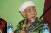 Mbah Maimoen Ungkap Kesamaan Indonesia dan Etika Politik Rasul