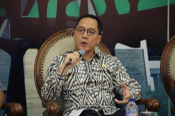 Anggota MPR RI Fraksi Partai Hanura, Arief Suditomo mengatakan pilkada serentak yang dihelat di 171 daerah pada 2018 berpotensi menimbulkan kegaduhan