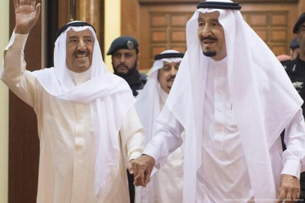 Pengadilan kriminal Kuwait menghukum pengguna Twitter hingga tujuh tahun penjara dan kerja paksa usai mencemarkan nama baik Arab Saudi dan menyebarkan berita palsu