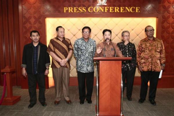 Lembaga Pengkajian (Lemkaji) MPR melakukan kajian atas tema