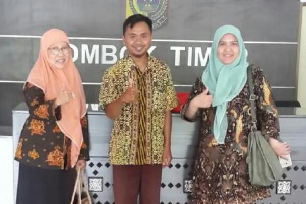 Mencoba menggadeng Tim Pelaksana Inovasi Desa (TPID) untuk menjalankan program pengiriman air bersih lewat tengki ke daerah-derah kering di sekitar Lombok.