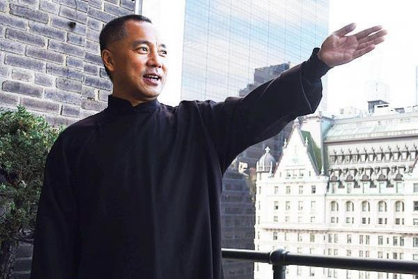 Miliarder Tingkok, Guo Wengui  yang mencari suaka di Amerika Serikat setelah menuduh pejabat China melakukan korupsi menginginkan perubahan rezim di Beijing