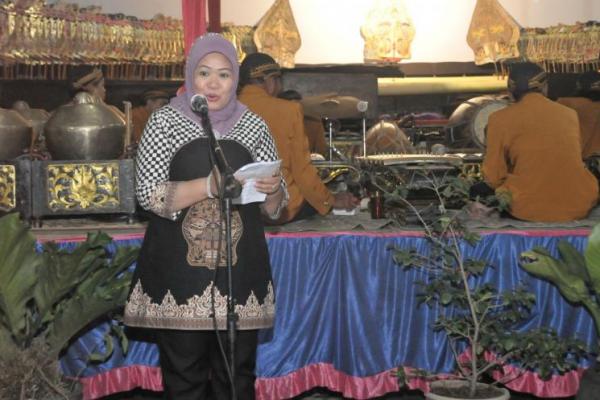 Pagelaran seni budaya ini juga upaya MPR untuk turut menggali dan melestarikan seni budaya tradisional di berbagai daerah di Indonesia agar jangan sampai punah