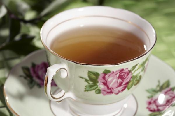 Seperti teh asli, teh herbal dapat disajikan panas atau dingin, tergantung pada suasana hati Anda!