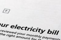 Wanita Ini Kaget Musti Bayar Tagihan Listrik Ribuan Triliun