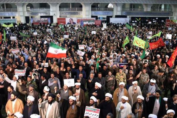 Ali Khamenei menuduh musuh-musuh Republik Islam menimbulkan keresahan di seluruh kota-kota besar di Iran