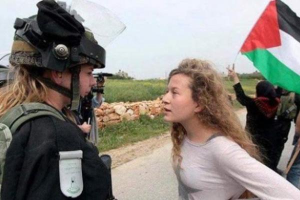 Polisi Israel mengatakan gadis itu berusaha menusuk warga Israel di Yerusalem