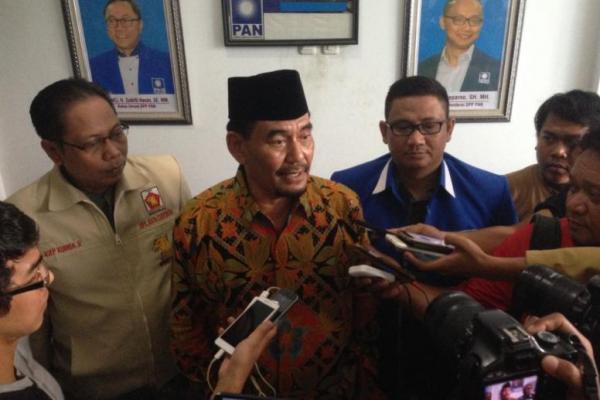 Koalisi Umat di Pilwakot Cirebon bubar karena ulah PKS yang meminta mahar miliaran rupiah.