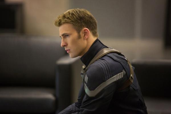 Spekulasi peran Chris Evans di film Avengers: Infinity War akhirnya terungkap.