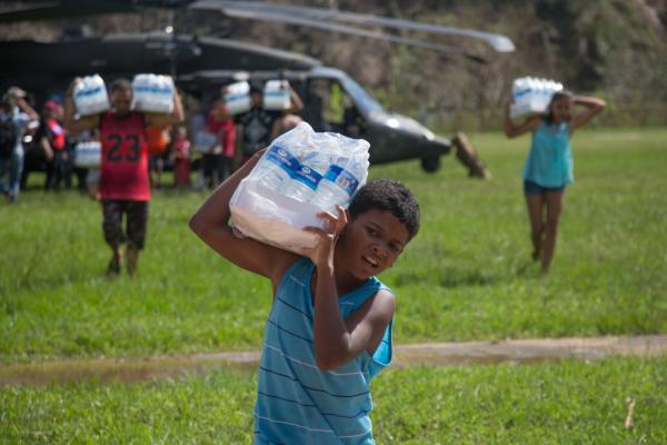 FEMA secara resmi menutup bantuan darurat kemanusiaannya untuk pulau tersebut pada Rabu (31/1) setelah menyediakan lebih dari 30 juta galon air minum .