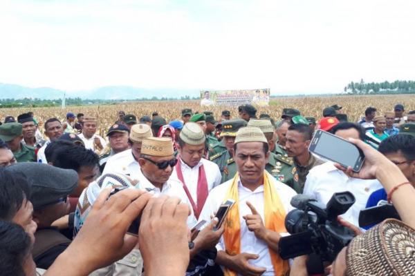 Gubernur Gorontalo Rusli Habibie menyampaikan total nilai produksi jagung tahun 2017 dibanding tahun sebelumnya, ini mampu meningkatkan pendapatan sebesar Rp4 Triliun