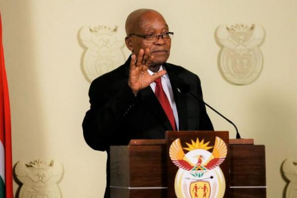 Popularis Zuma menurun setelah diduga melakukan skandal korupsi.