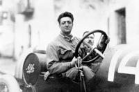 Ferrari Peringati 120 Tahun Anniversary Enzo Ferrari